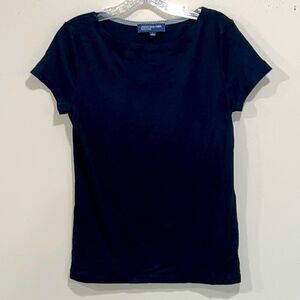 Jones New York Signature Black T-Shirt. Size Large.